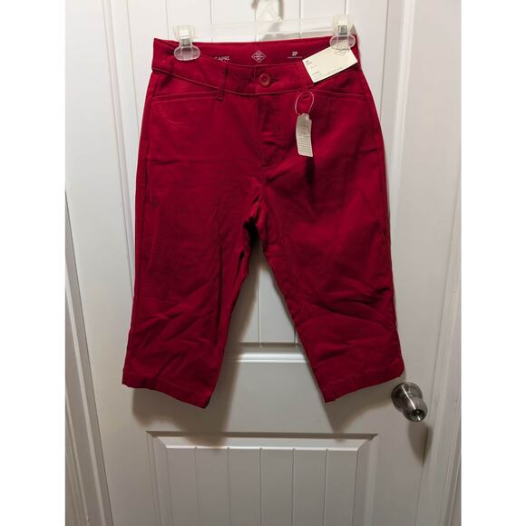 NEW! St. Johns Bay Womens 2P Capri Pants Red Mid Rise Stretch Slender Security - Picture 1 of 8